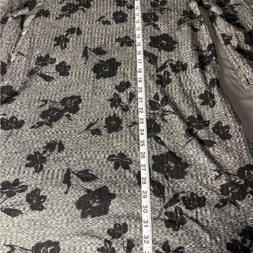 Apt. 9 Knit Black and Gray Floral 3/4 Sleeve Dress Size L - Picture 3 of 6